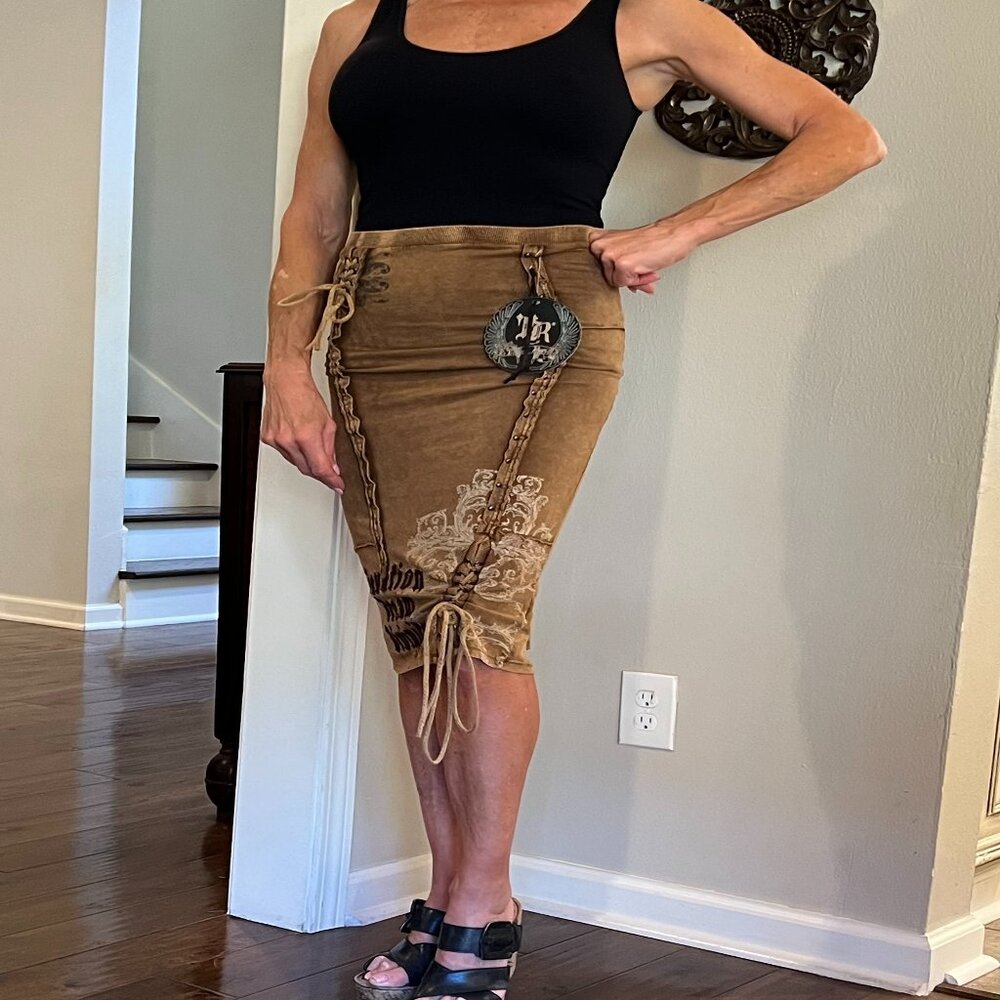 Treasure Rock Tan Skirt - Picture 4 of 4